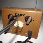 Chargeur Batterie 6 et 12V Dary vintage collection 2722 Gallery Image 0