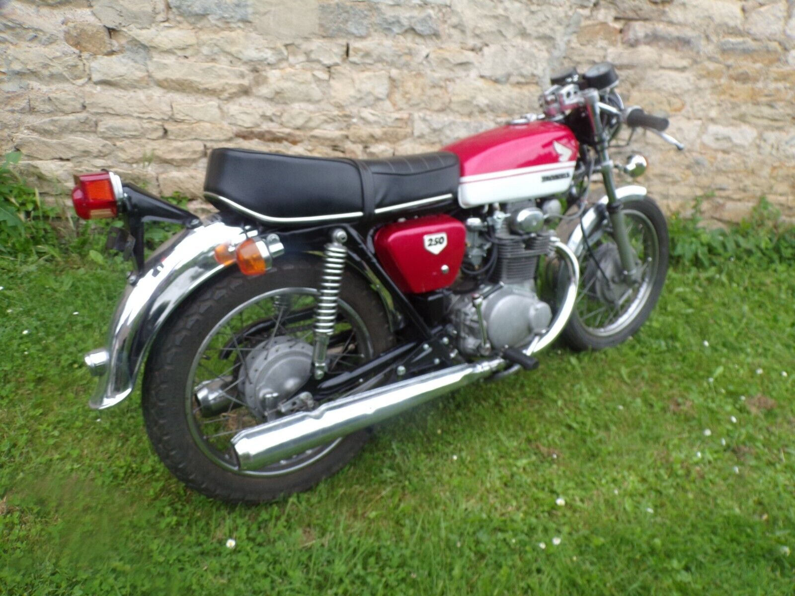 Honda 250 CB 1971 Gallery Image 14