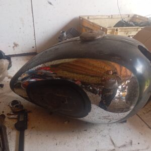 Réservoir Peugeot 125 175 – Image 1