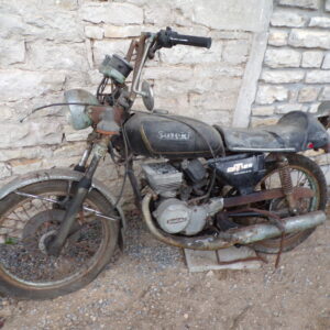 Lot de Suzuki 125 GT + Terrot type F + Pieces terrot type F – Image 1