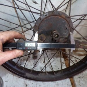 jante roue avant terrot 175 ? 3425 – Image 3