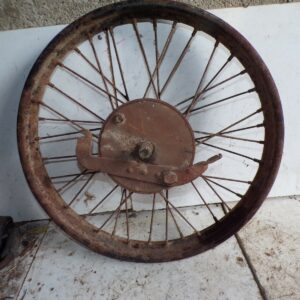 Jante roue avant 19" 250 350 monet terrot motobecane peugeot etc 41025