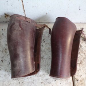 guêtres moto ancienne en cuir  8925