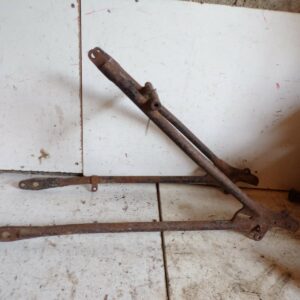 boucle arrière cadre moto peugeot p109 2425 – Image 2