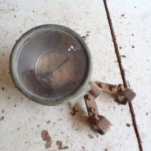 oeil de secours Luxe Paris phare auto moto ancienne vintage collection 1924