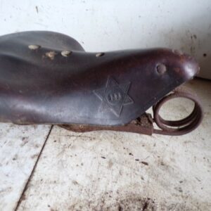 Selle vélo confort cuir 133 années 20 30 motobecane mobylette 6425 – Image 3