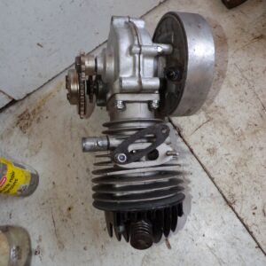 moteur refait : Radior + embrayage boite 125  5625