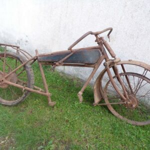 Labor (identique alcyon) entretube 250 2t moteur ballot  2925