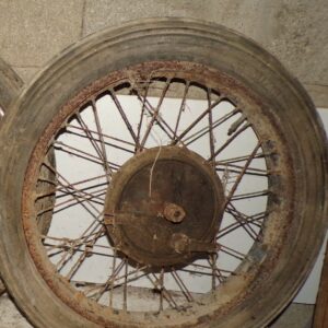 roue jante arrière 350 zurcher culbutée ou latérale alcyon 4124