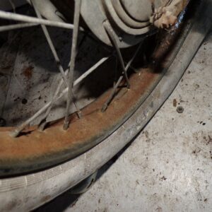 jante roue avant 14" jawa cz autre ? Info bienvenue 11025 – Image 3