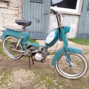 Peugeot 104 à variateur mobylette 61225 – Image 1