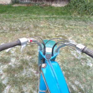 103 Peugeot mobylette  jus d'origine 111225 – Image 4