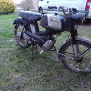 MobyletteSP98 spéciale 98 phare rond 151225