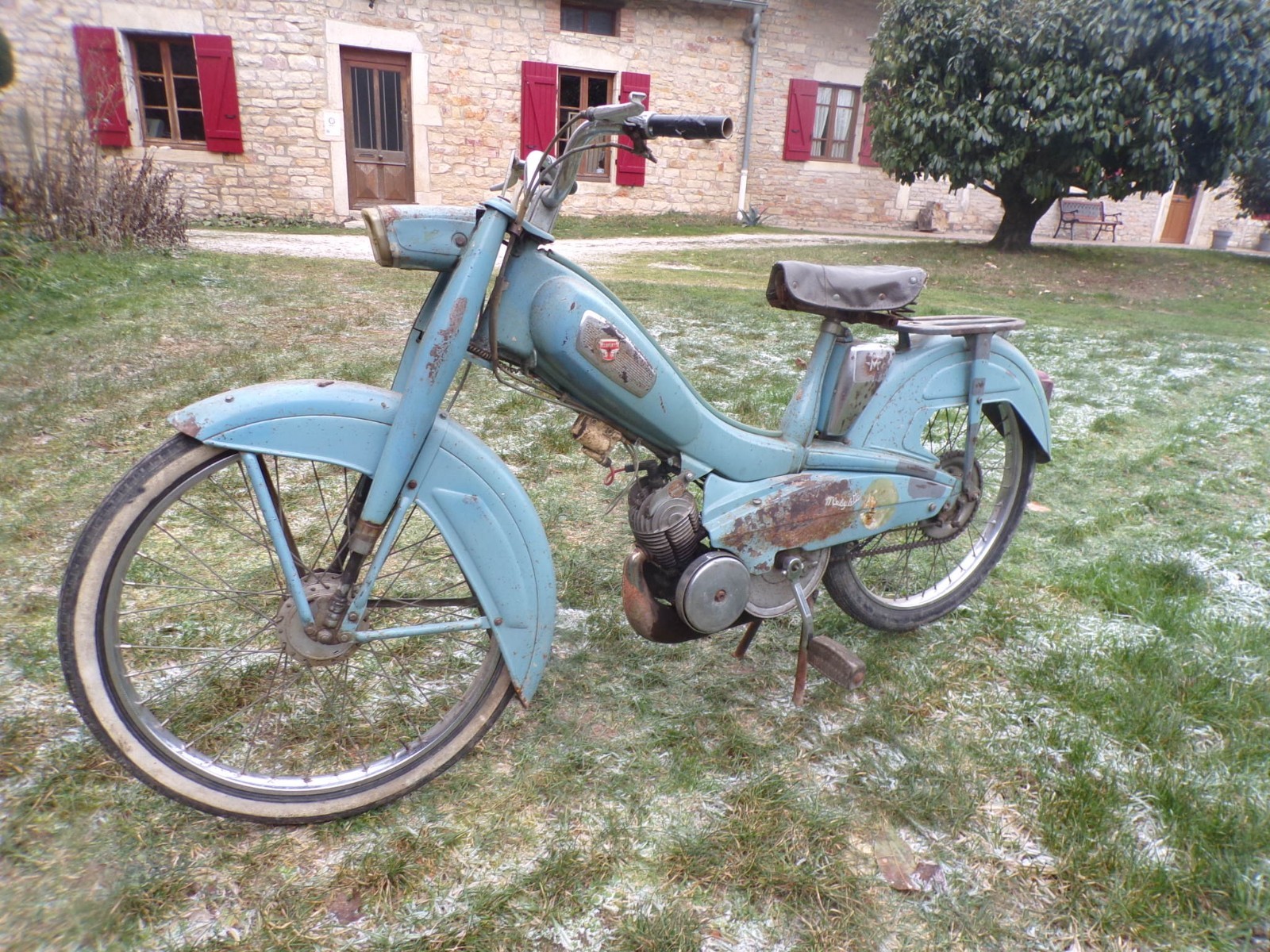 Mobylette Motobecane av 76 101225