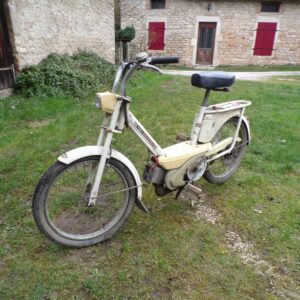 Mobylette Peugeot 102 4226