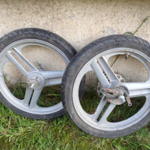 paire de jantes Sachs minarelli ? roues batons 16" mobylette italienne 5326 – Image 3