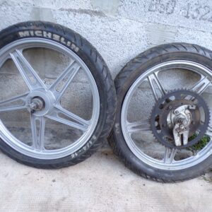 paire de jantes roues 16" vogue peugeot 103 mobylette peugeot 14325