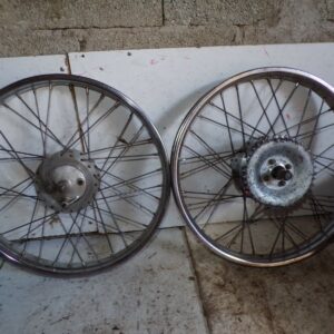 paire jante roue 17" chrome bon à frotter mobylette motobécane BOITE RELAIS 7526