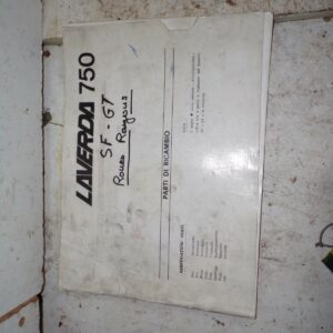 750 sf gt Laverda Catalogue de pièces détachées 8825