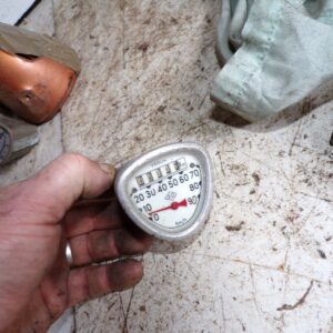compteur neuf  ED 90 peugeot motobecane mobylette 7526