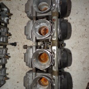 rampe carburateurs corps Mikuni 26D0 K1X2 81225