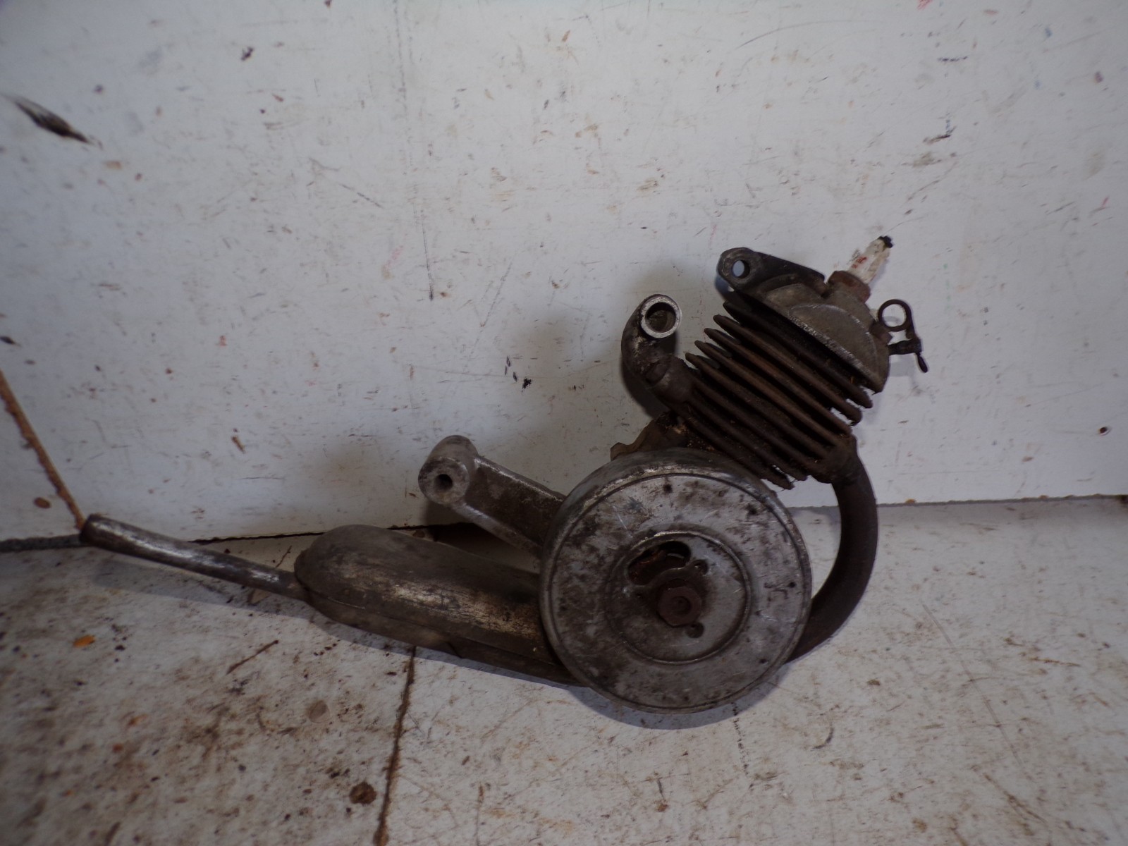 moteur cyclomoteur mobylette allumage wageor non bloqué 7526