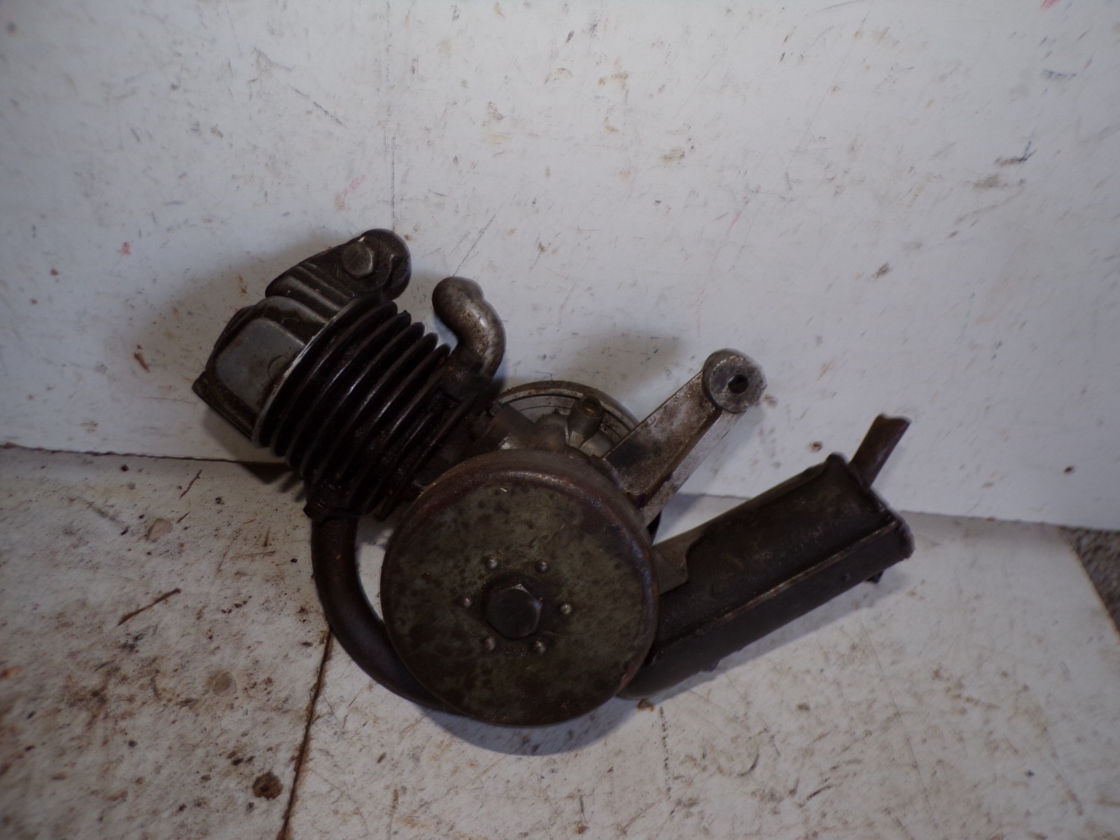 moteur cyclomoteur mobylette bloqué 7526
