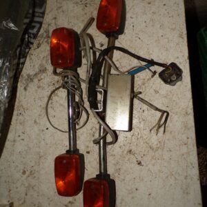 Maly peugeot ensemble de clignotants + boitier mobylette 8526