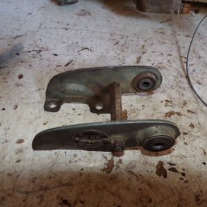 pattes moteur av 48 motobecane mobylette 9926