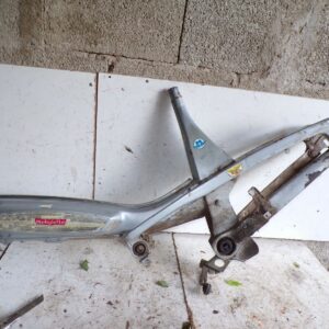 Cadre 46 49 40 motobecane mobylette 10826