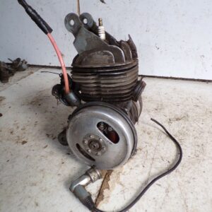 moteur Peugeot BB à variateur 8926